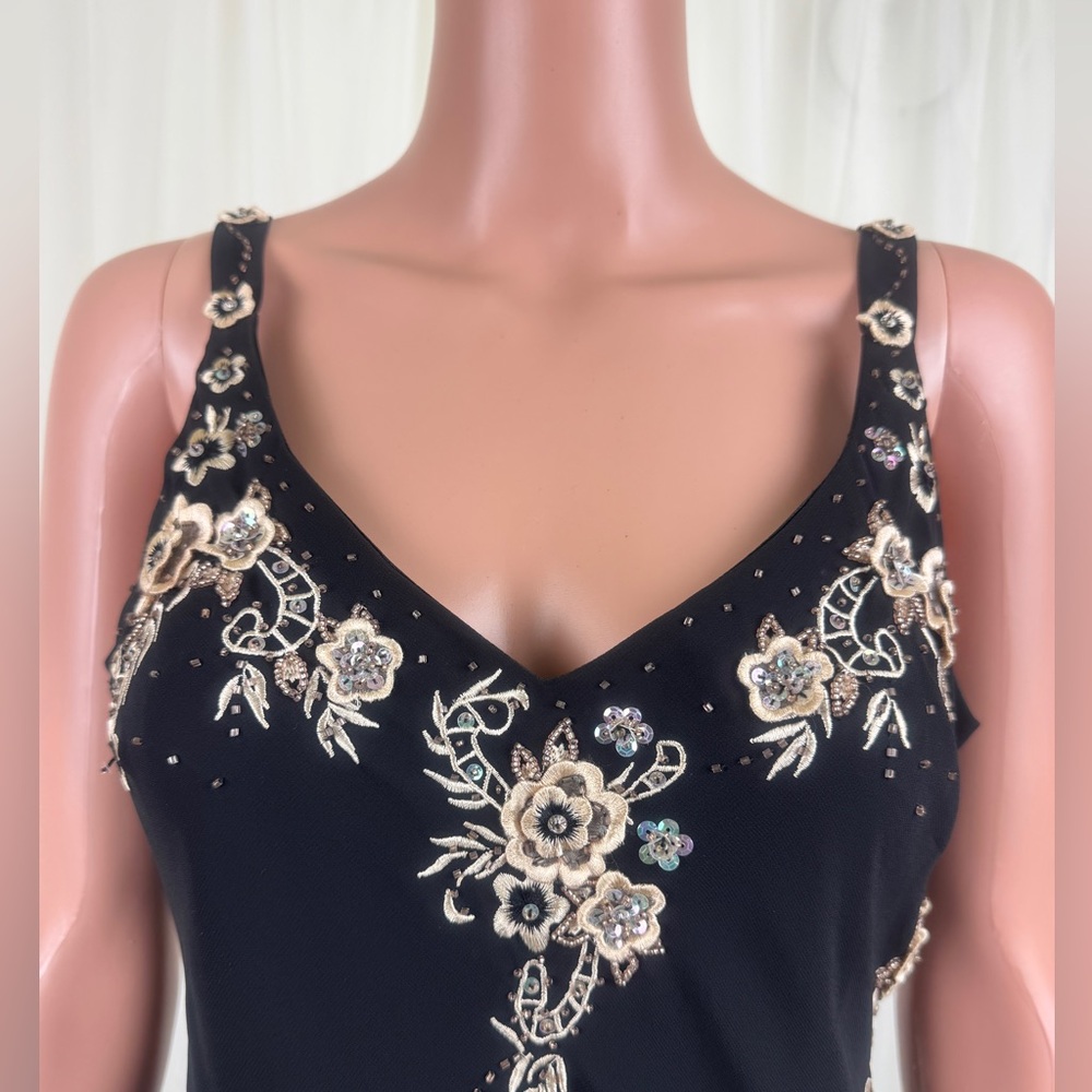 R&M Richards Elegant Black Floral Embroidered & Beaded Dress Size 8P - Picture 3 of 16
